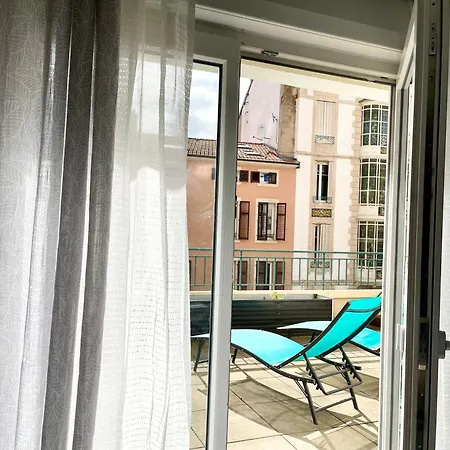 Moderne T2 - Gare Apartment *
